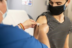 Read more about the article The Human Papillomavirus Vaccine: Benefits and Importance for Men and Women